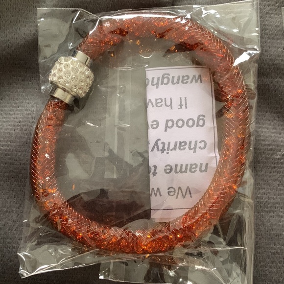 Beautiful bracelets - Picture 2 of 11